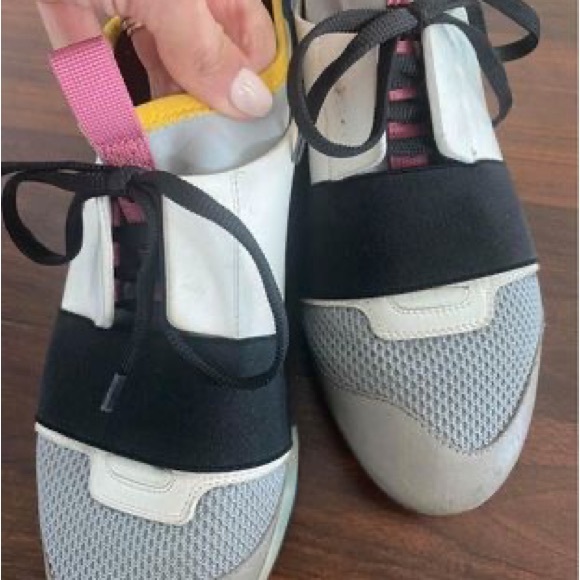 BALENCIAGA Race Runner Sneakers - Picture 2 of 8